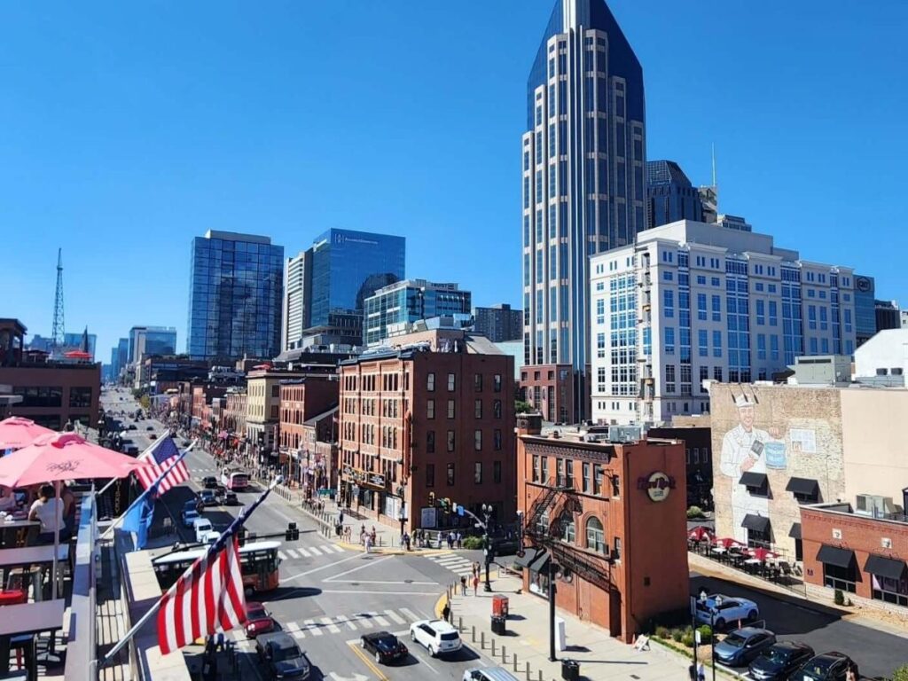 Shops, murals, and cafés along the walkable streets of 12South in Nashville