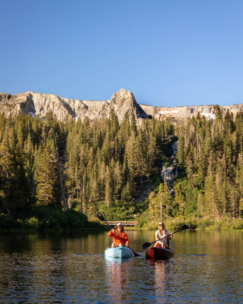 Kayaking in Mammoth Lakes