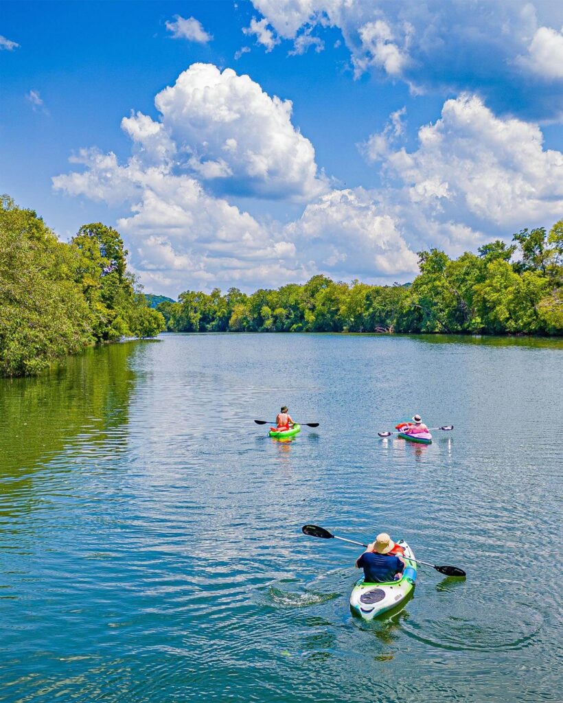 Wailua River Kayaking