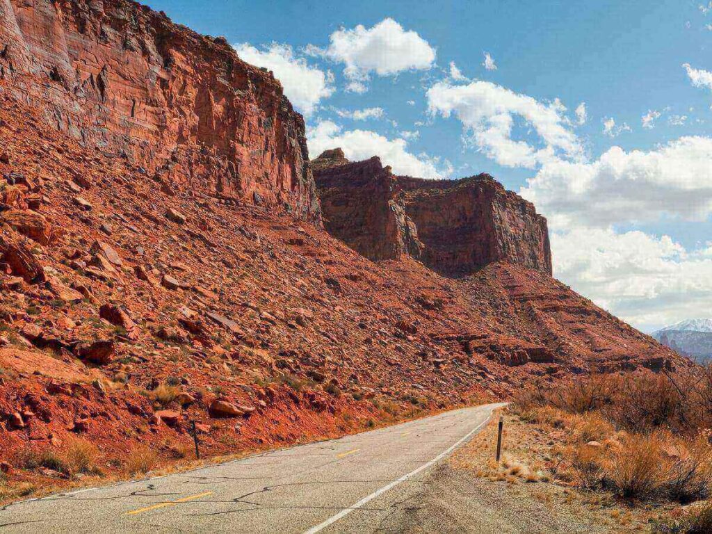Scenic drive along Utah Scenic Byway 128 following the Colorado River
