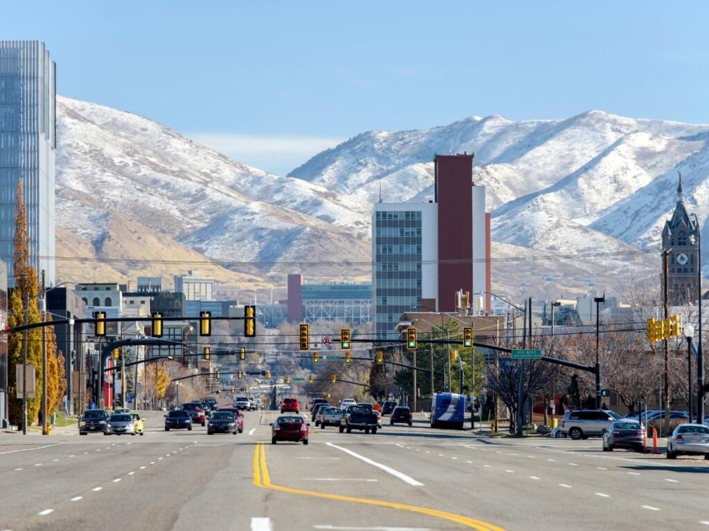 Quiet downtown street in Salt Lake City with mountains in the distance