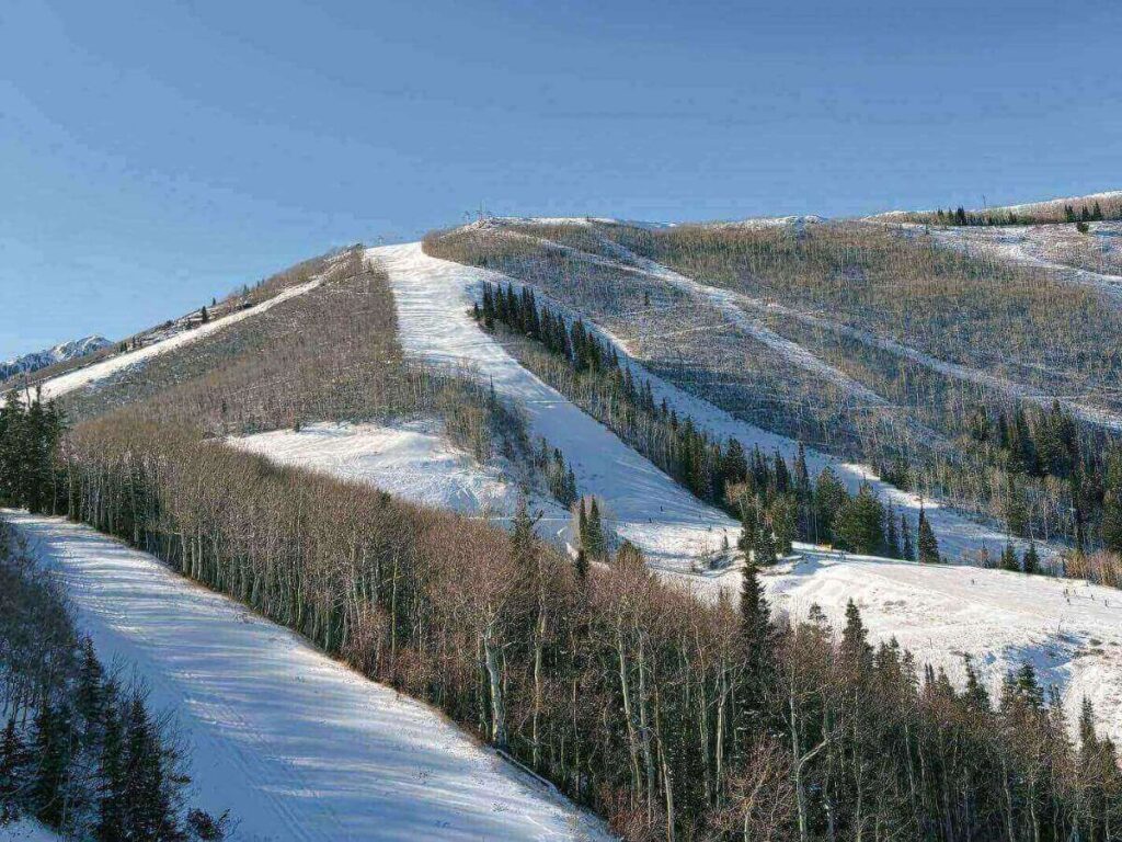 View of Salt Lake City from the nearby foothills on a clear day