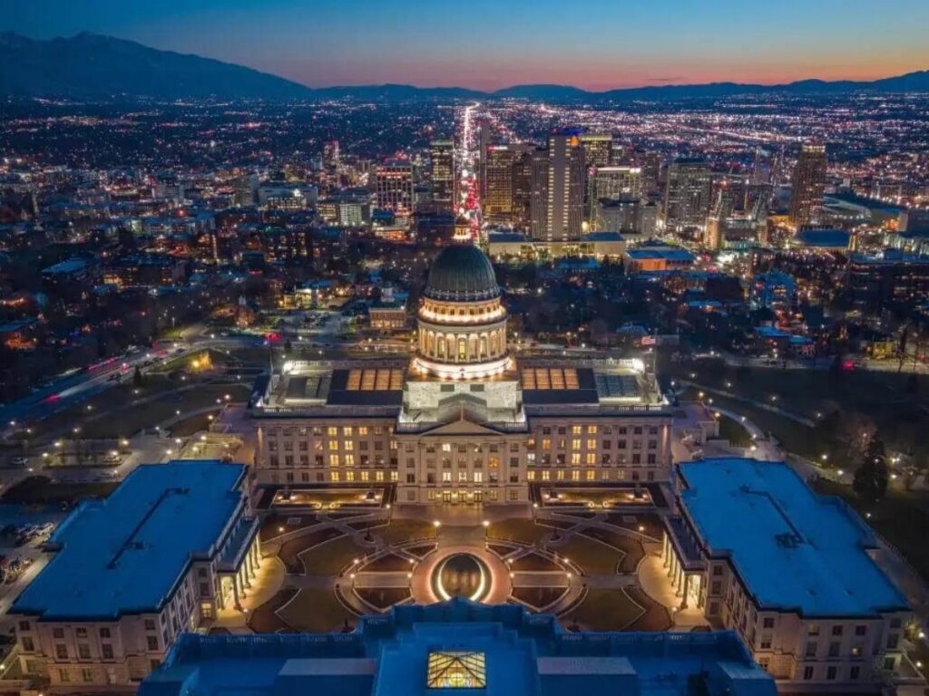 Returning to Salt Lake City in the evening after exploring nearby mountains