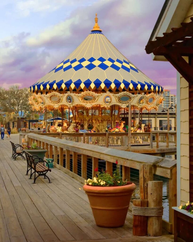 wooden boardwalk at Barefoot Landing