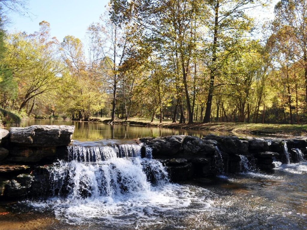 Waterfall and scenic hiking trail at Dogwood Canyon near Branson Missouri