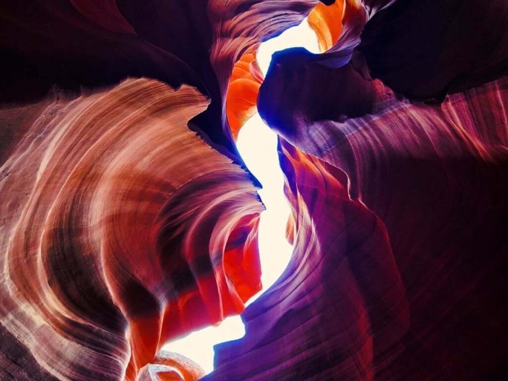 Spacious sandstone walls inside Waterholes Canyon near Page, Arizona
