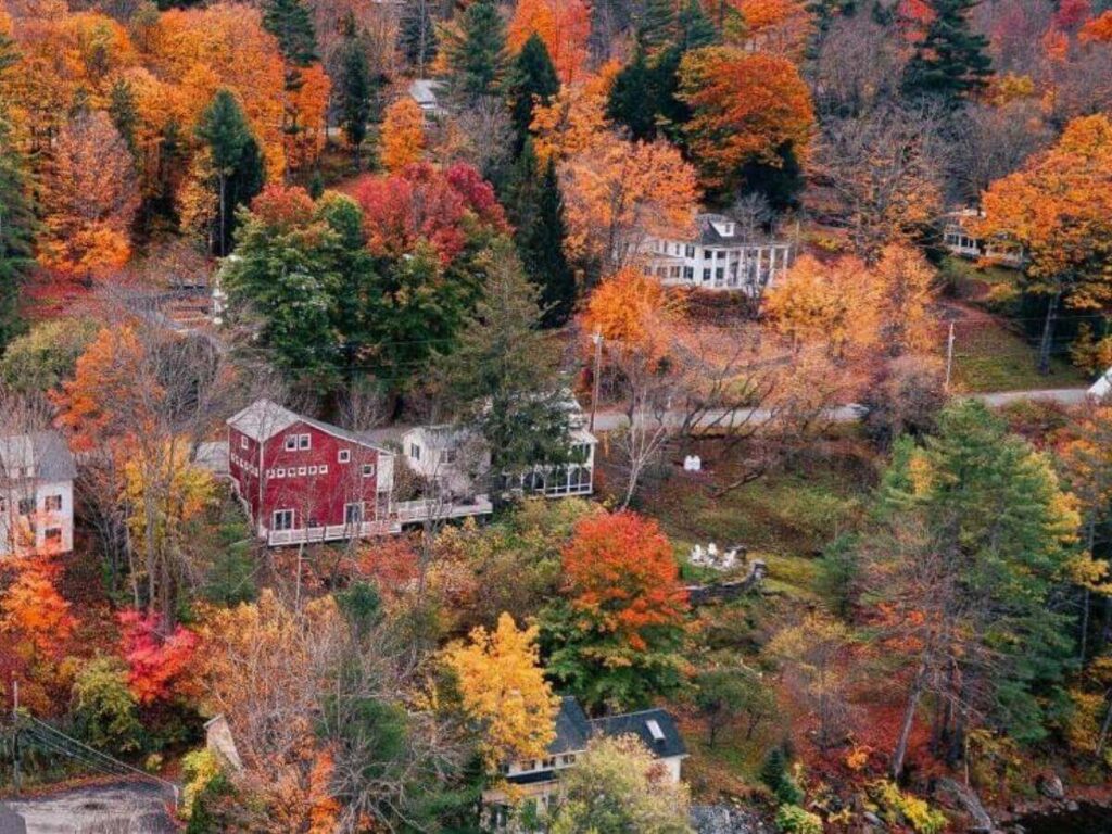 Quiet morning in Stowe, Vermont with empty streets and soft light