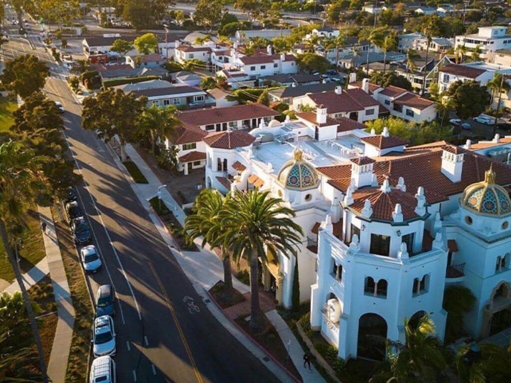 Hotel near the Santa Barbara waterfront with palm trees and coastal views