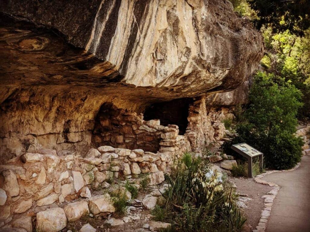 Ancient cliff dwellings along the trail at Walnut Canyon National Monument.