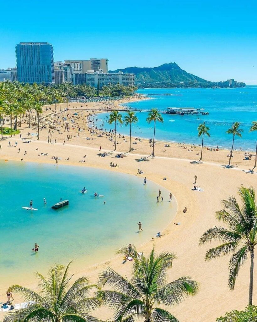 Aerial view of Honolulu, Waikiki Beach, and Diamond Head