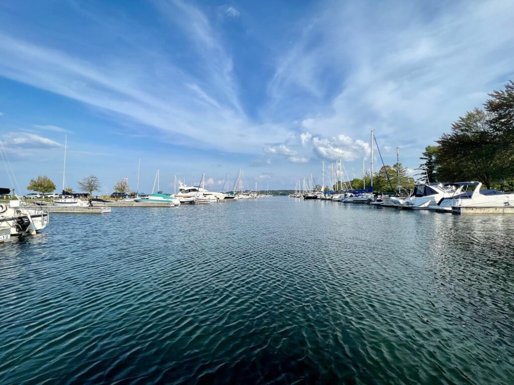 Marina and waterfront in Suttons Bay