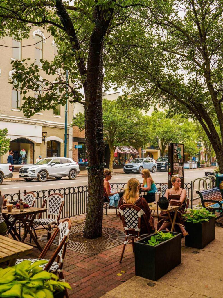 Outdoor café overlooking Grand Traverse Bay in Traverse City