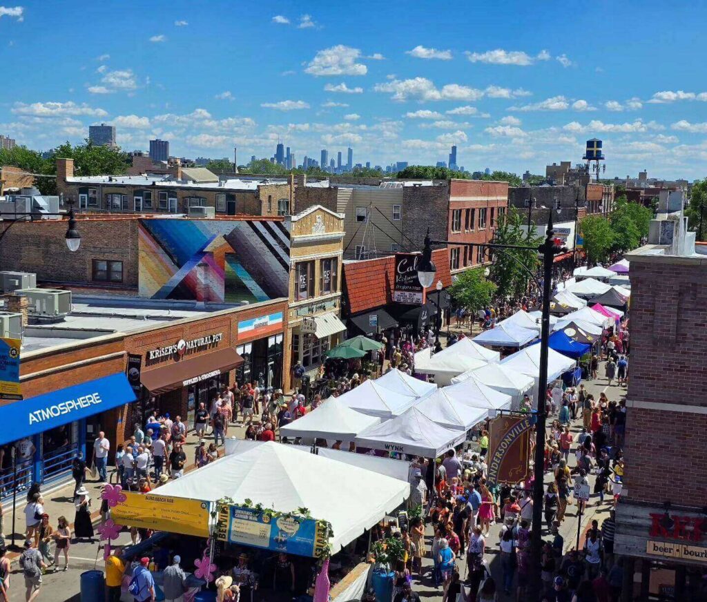 Charming street with cafés and local shops in Andersonville, Chicago