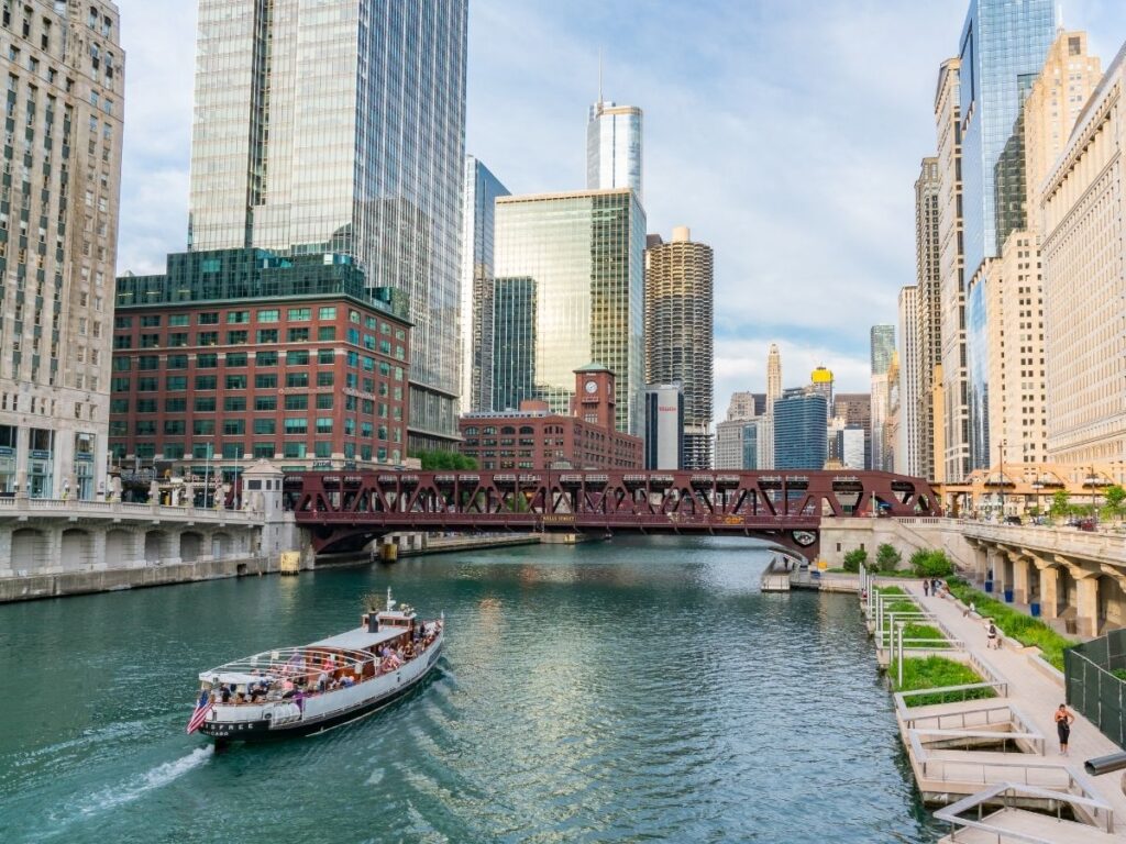 Chicago Riverwalk with tall buildings in the background