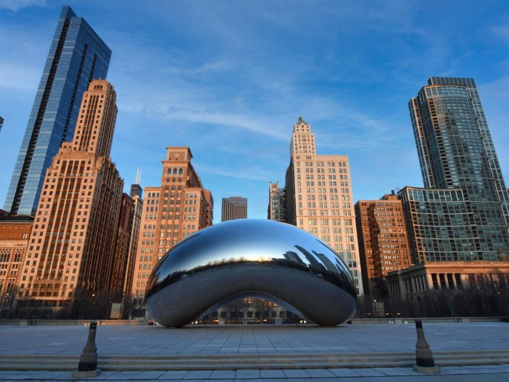 Cloud Gate sculpture in Millennium Park during the morning