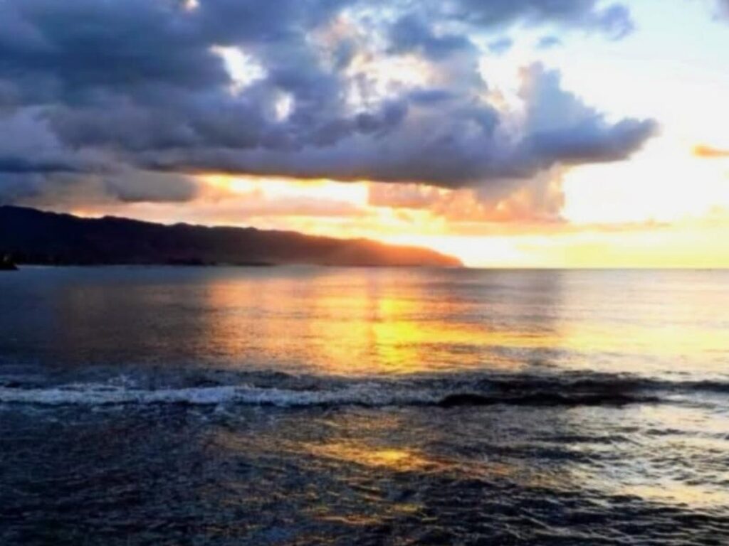 Sunset at Haleiwa Beach on Oahu’s North Shore