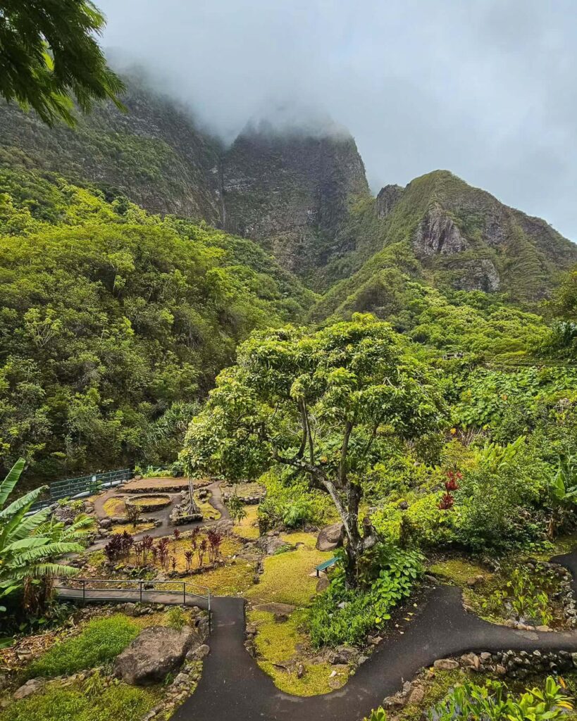 paved stairs to the ʻĪao Needle viewpoint with emerald cliffs beyond