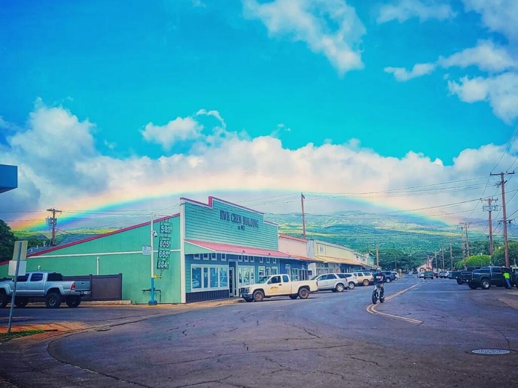 Local grocery store in Kaunakakai Molokai