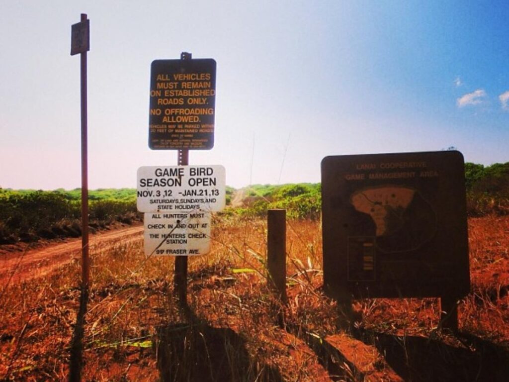 Wide desert-like landscape at Keahiakawelo on Lanai