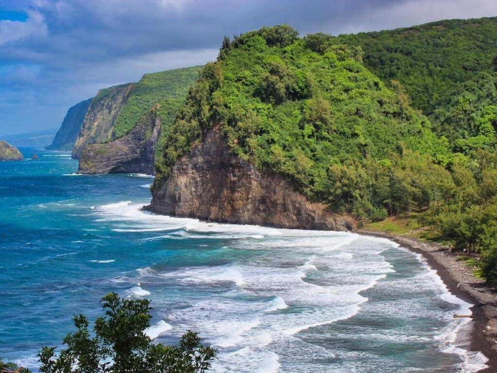 Cliffside view from Pololu Valley Overlook on the Kohala Coast