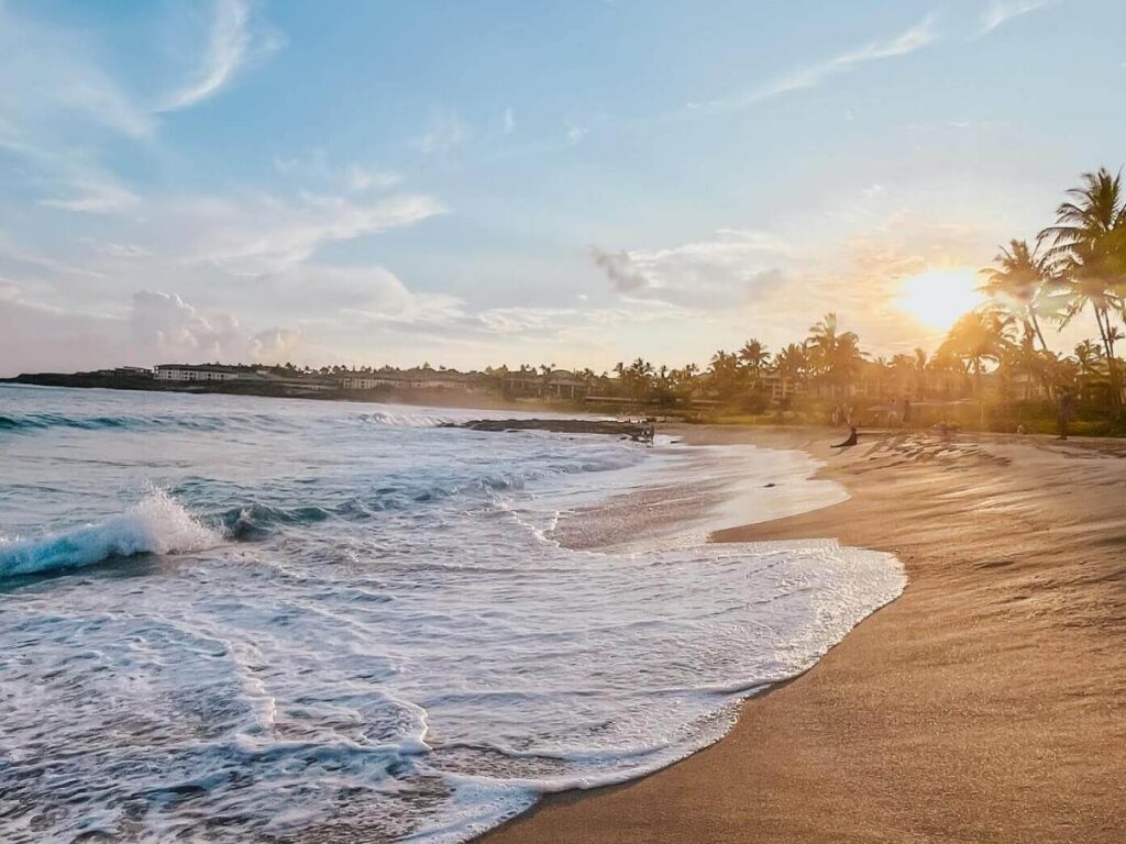 Shipwreck Beach near Poipu on the island of Kauai