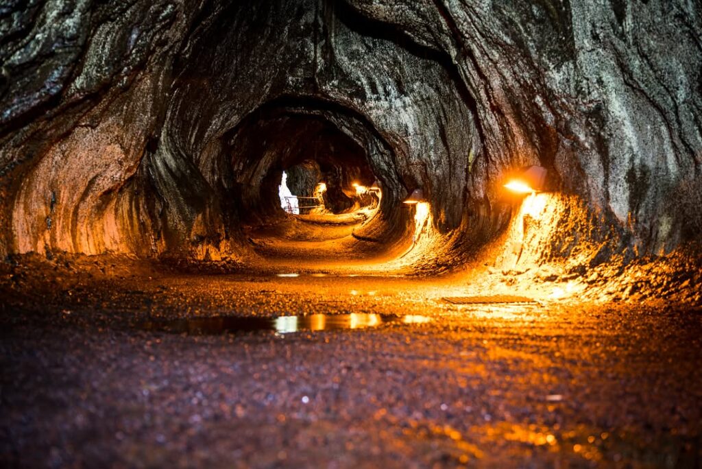 Interior of Nāhuku lava tube tunnel in Hawaiʻi Volcanoes National Park