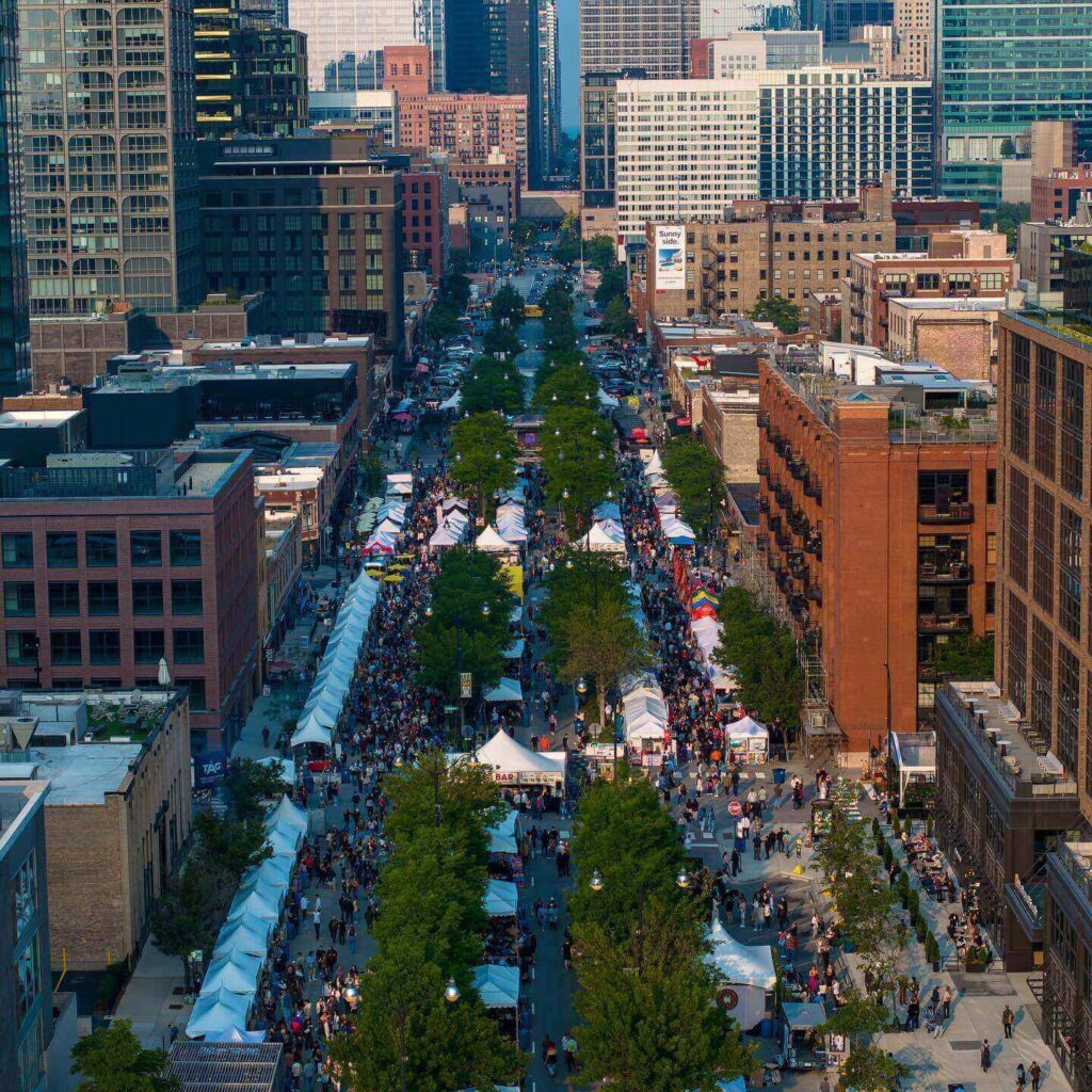 Restaurants, cafés, and historic buildings in Chicago's West Loop