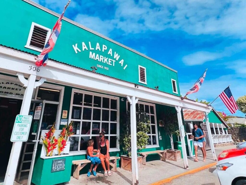 Sandwich and lunch options at Kalapawai Market in Kailua Oahu