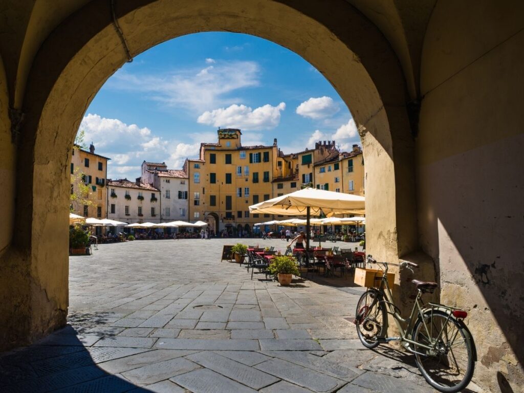 bike path atop Lucca’s Renaissance walls on a sunny afternoon