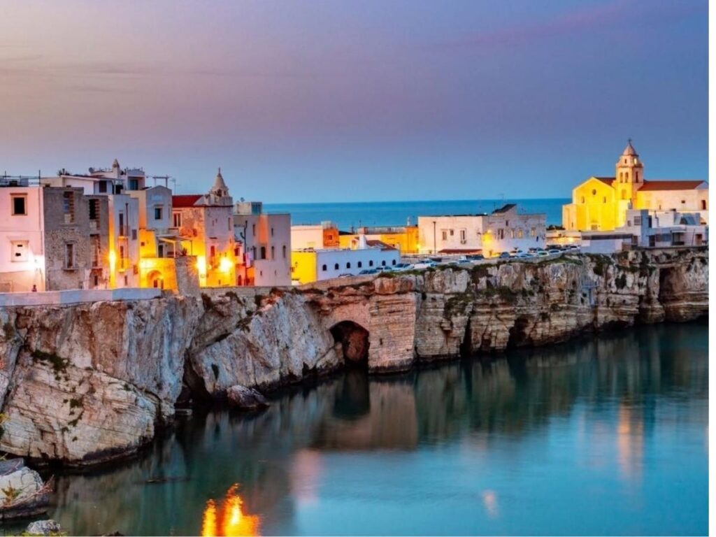 White cliffs and turquoise sea at Vieste in Gargano National Park.