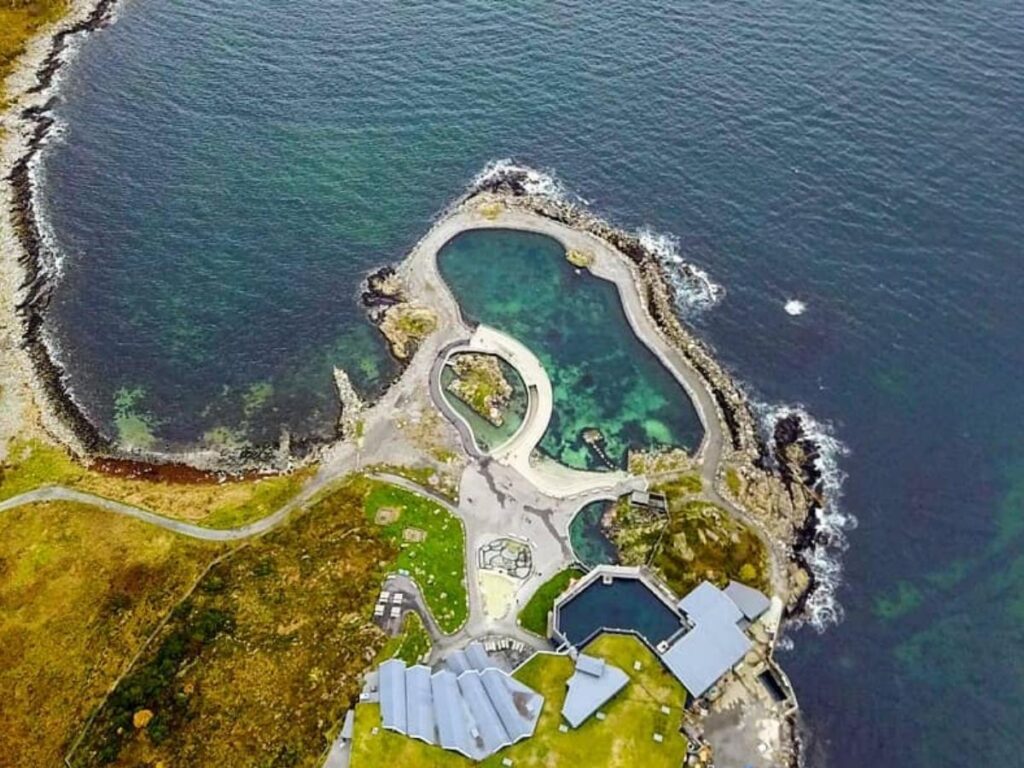 Open-air seawater pools and rocky displays at the Atlantic Sea Park near Ålesund