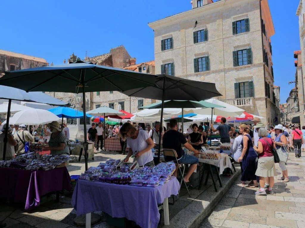 Fresh fruit, olive oil and local produce stalls at Gundulić Square Market