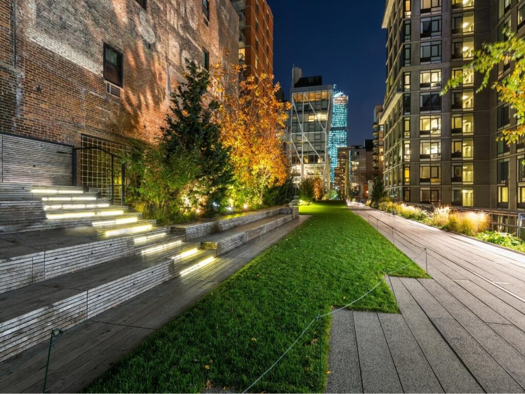 High Line elevated park in Chelsea with gardens and city views