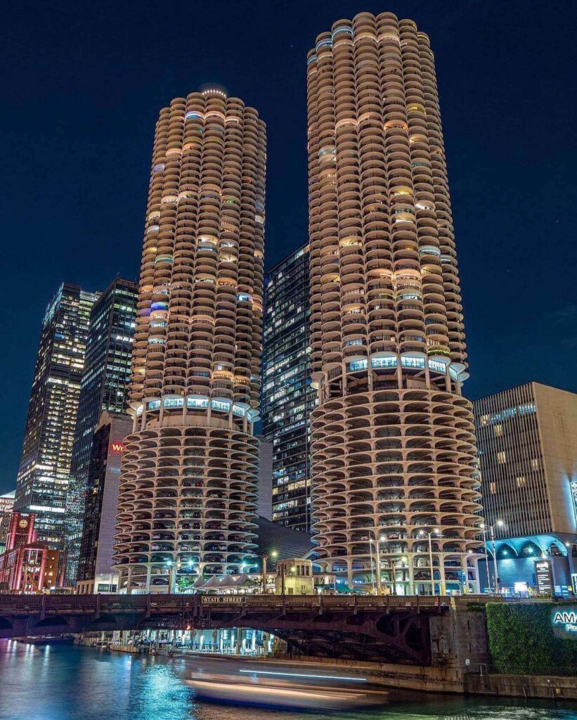 Marina City corncob towers rising above the Chicago River