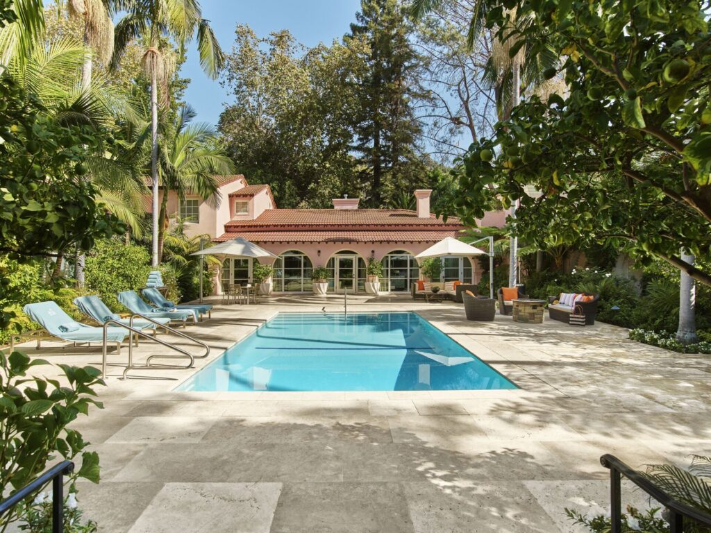 Hotel Bel-Air peaceful gardens with swan lake and luxury suites