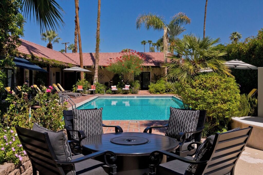 La Maison Hotel Palm Springs boutique luxury hotel with elegant interiors
