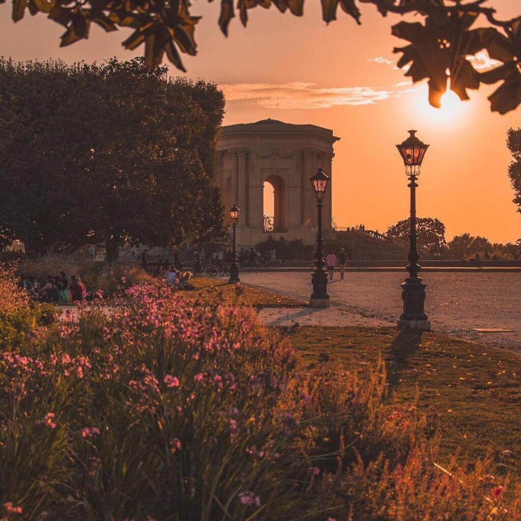 People relaxing at Promenade du Peyrou in Montpellier