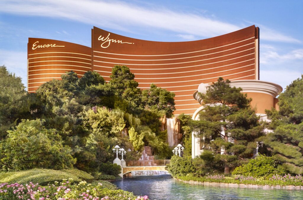 Wynn Las Vegas luxury pool with private cabanas