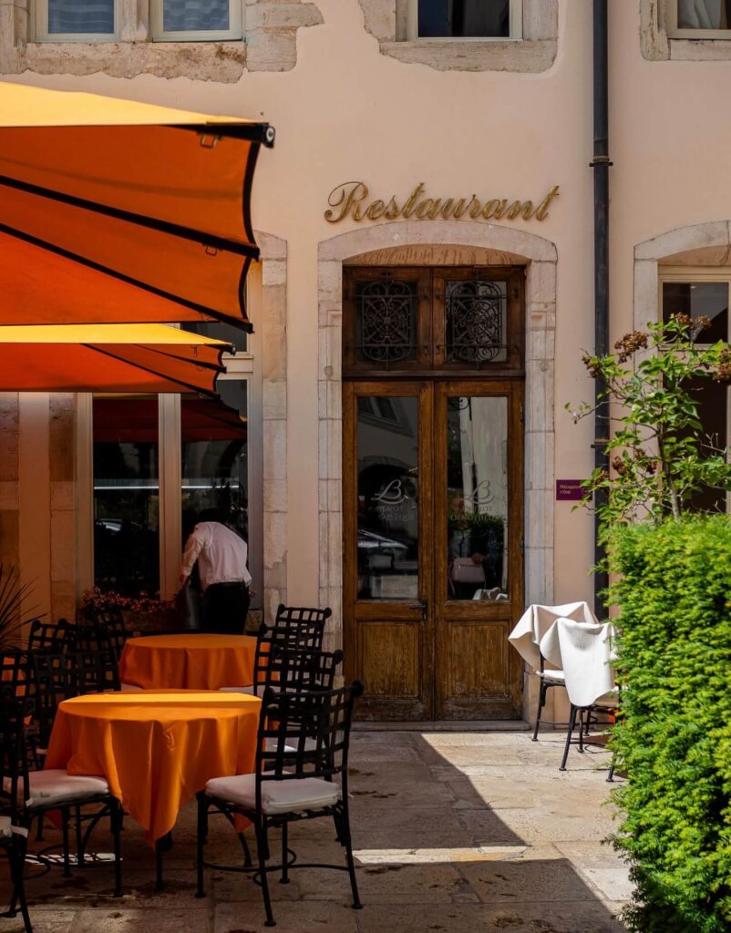 Relaxed dining experience in a restaurant in Beaune France