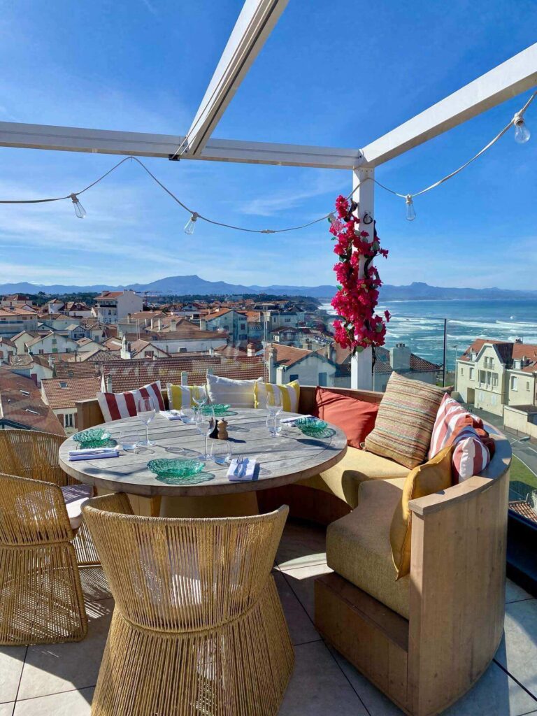 Biarritz cafe with coffee pastries and relaxed outdoor seating