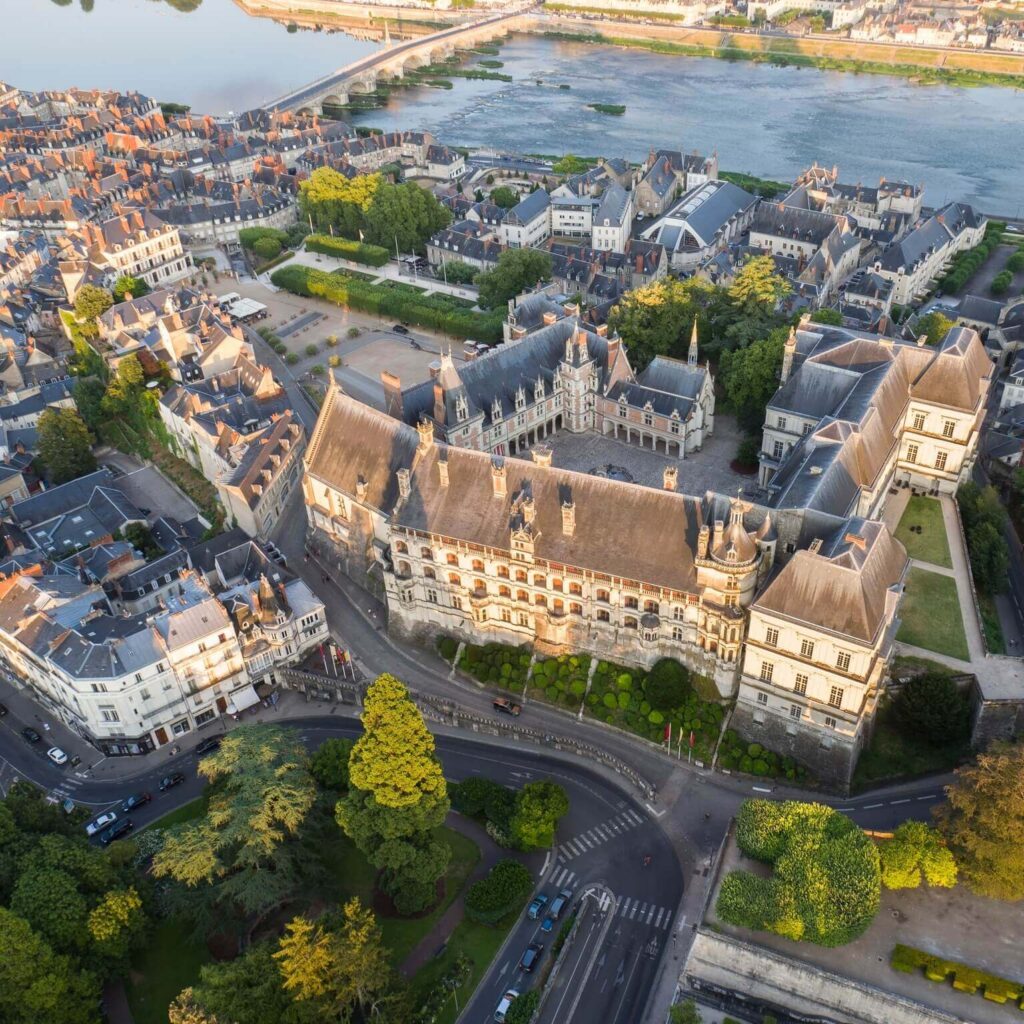 Château Royal de Blois entrance early morning