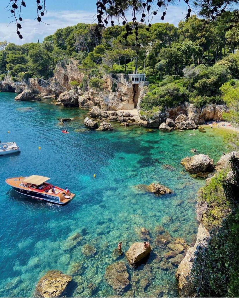 Coastal path at Cap d’Antibes with cliffs and sea views