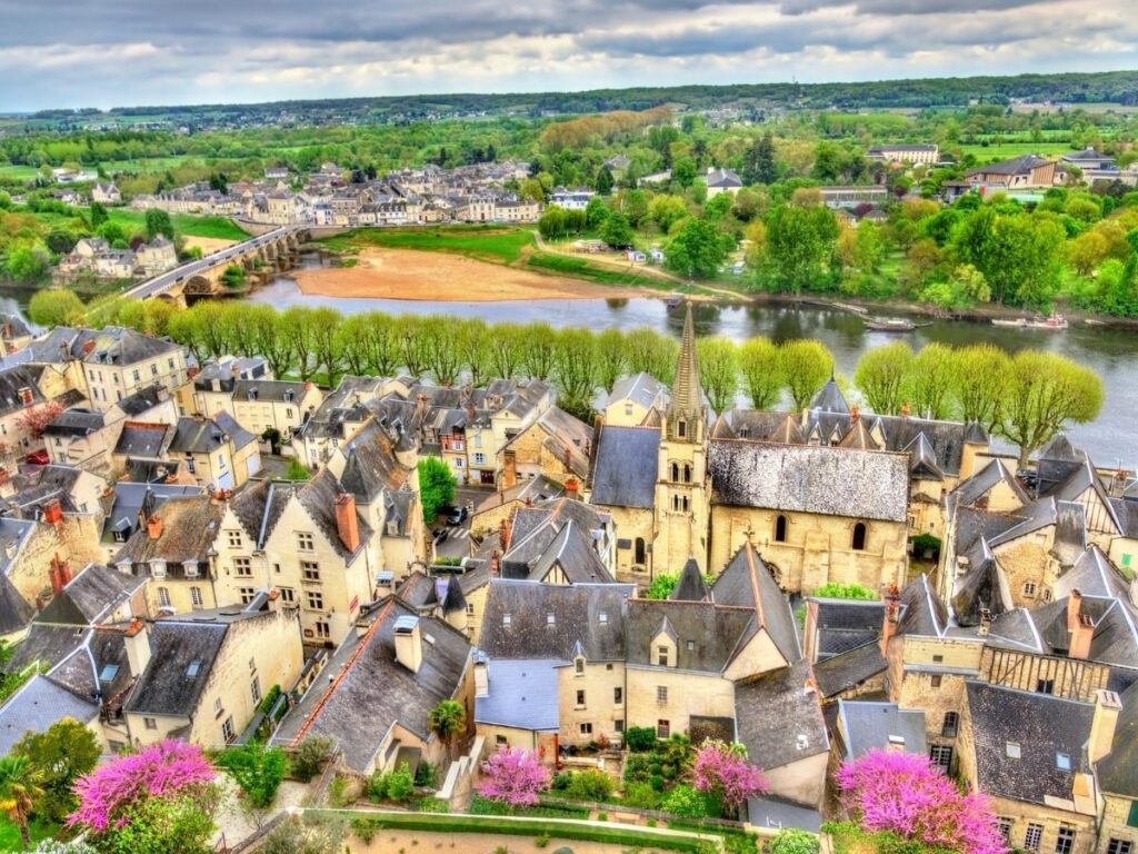 Narrow streets in Chinon old town with stone buildings and small shops