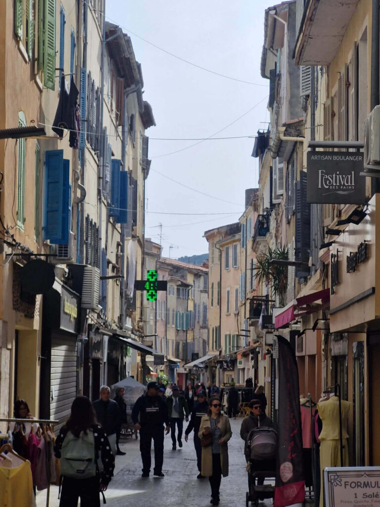 Street scene in La Ciotat with cafés and everyday local activity