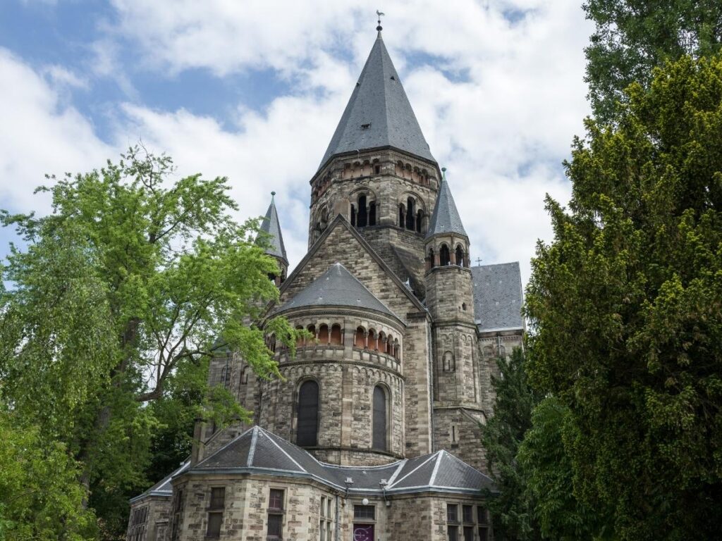 Temple Neuf church on an island in Metz