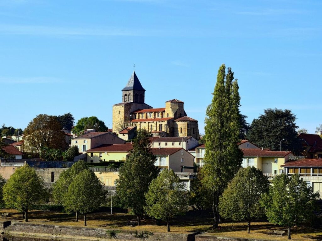 The village of Orschwiller below Château du Haut-Kœnigsbourg