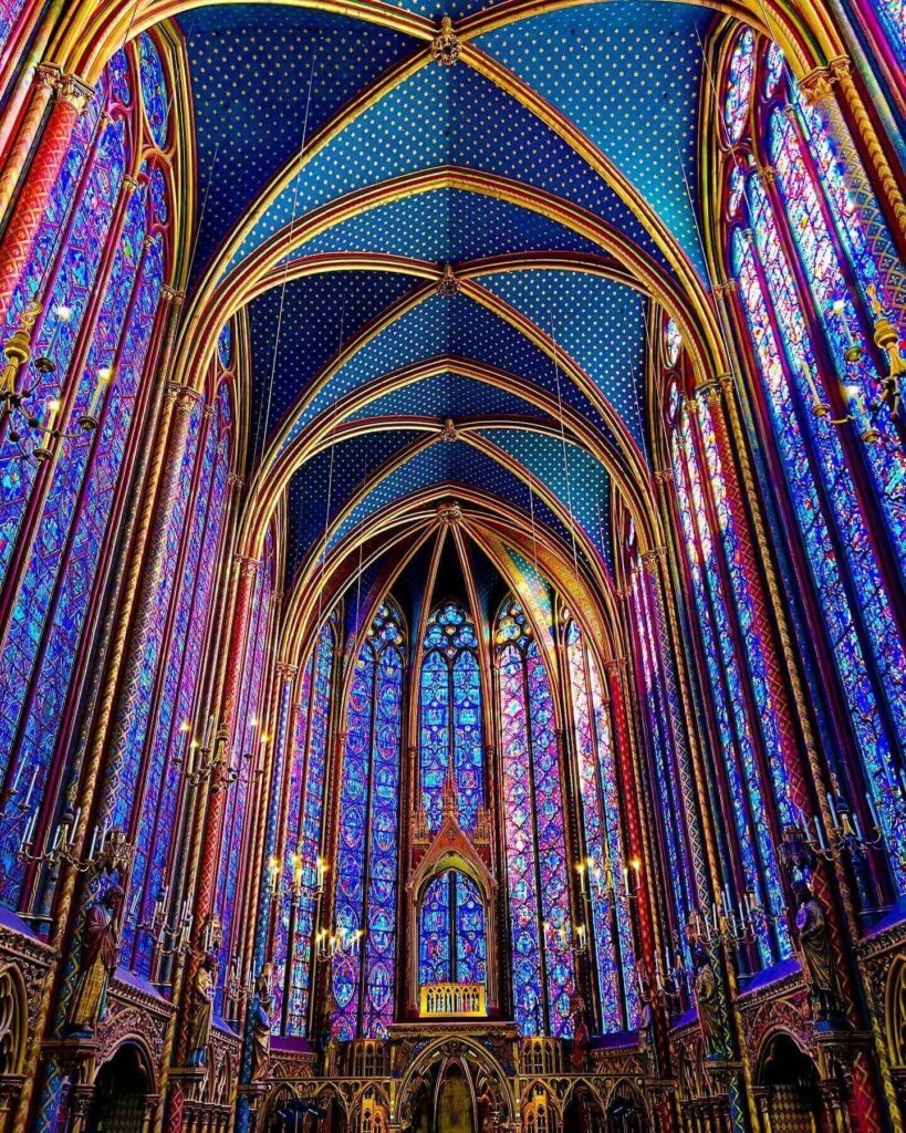 Ceiling and stained glass details inside Sainte-Chapelle