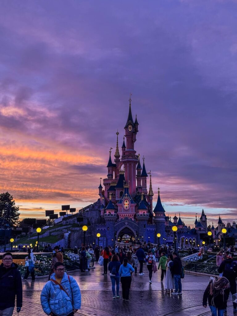 Evening atmosphere at Disneyland Paris castle