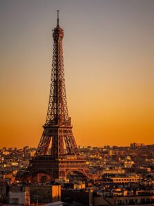 Everything You Need to Know About the Eiffel Tower (Paris Guide)