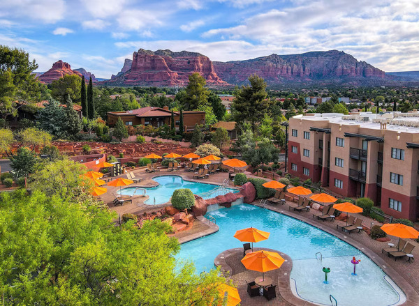 Hilton Sedona Resort at Bell Rock luxury resort surrounded by stunning Bell Rock and Arizona desert scenery